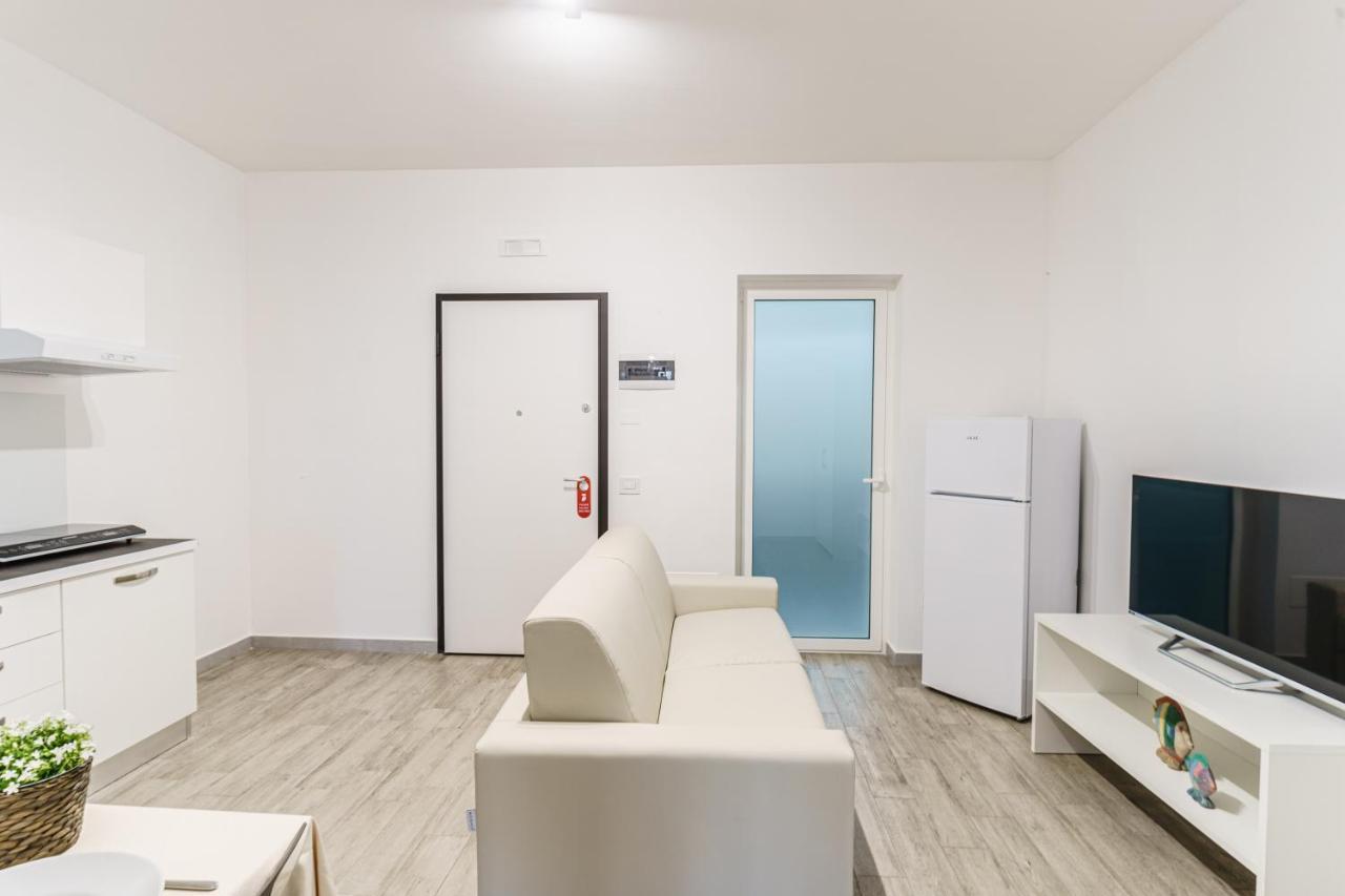 Aparthotel Le Marine Bisceglie Dış mekan fotoğraf