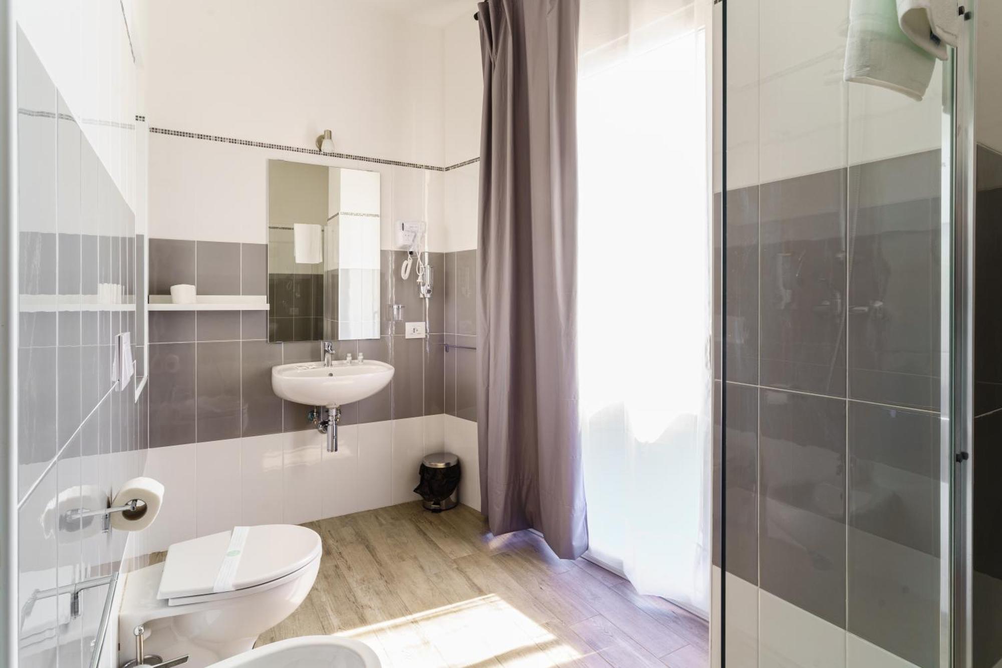 Aparthotel Le Marine Bisceglie Dış mekan fotoğraf