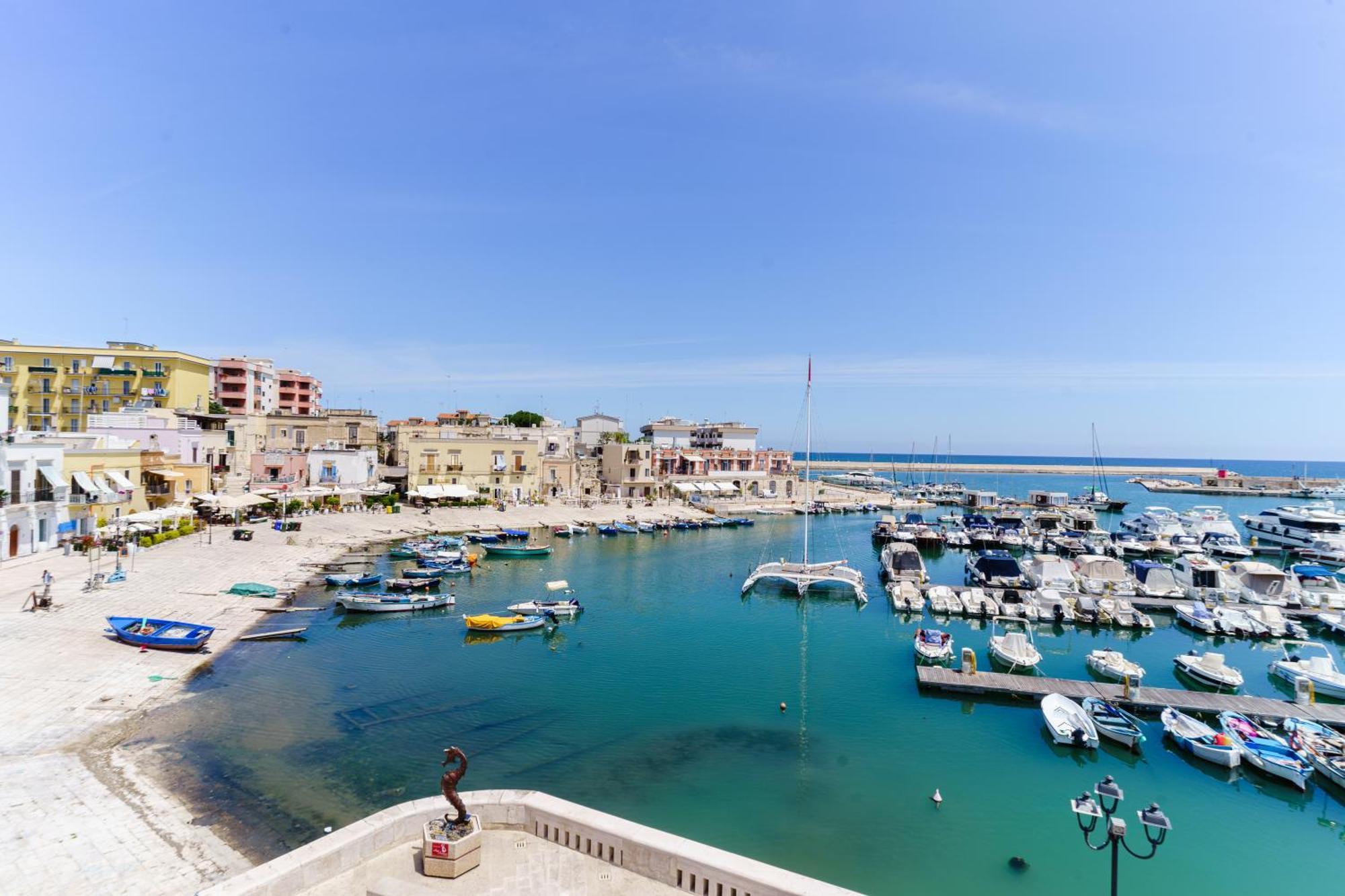 Aparthotel Le Marine Bisceglie Dış mekan fotoğraf