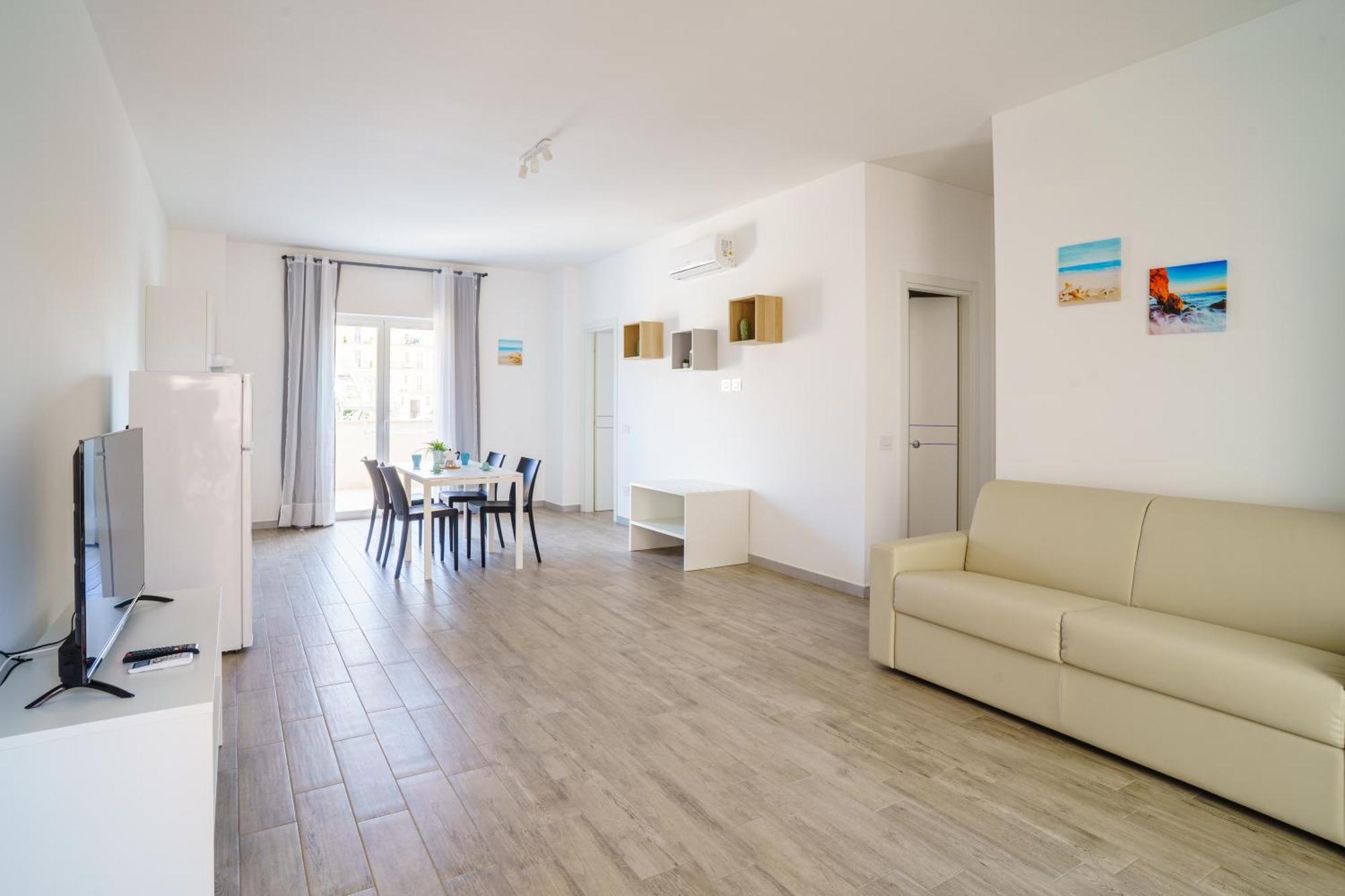 Aparthotel Le Marine Bisceglie Dış mekan fotoğraf